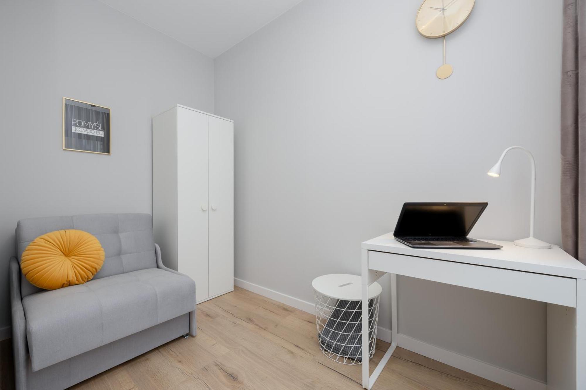 Apartment Piekne Studia Dla 3 Osob & Parking By Renters *